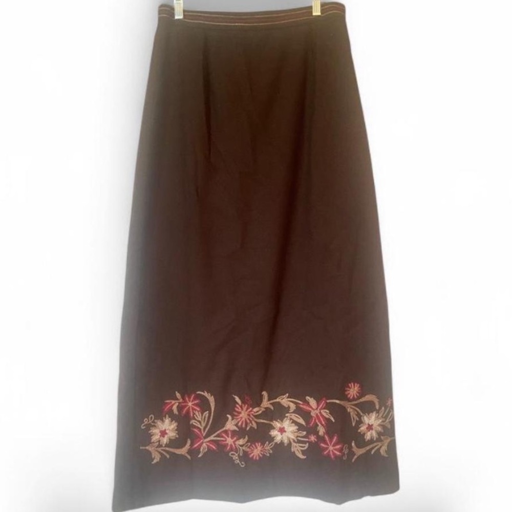 Vtg dressbarn wool floral embroidered skirt